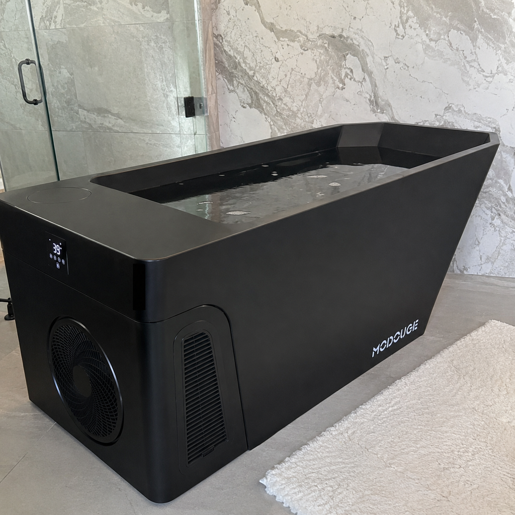 Customer-submitted photo for Kevin's verified 5-star Modouge All-In-One Cold Plunge Black review