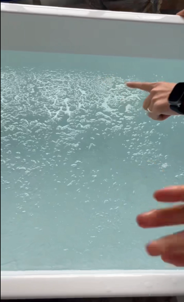 Customer-submitted photo for Ashley D.'s verified 5-star Modouge All in One Plunge Cold+Hot review
